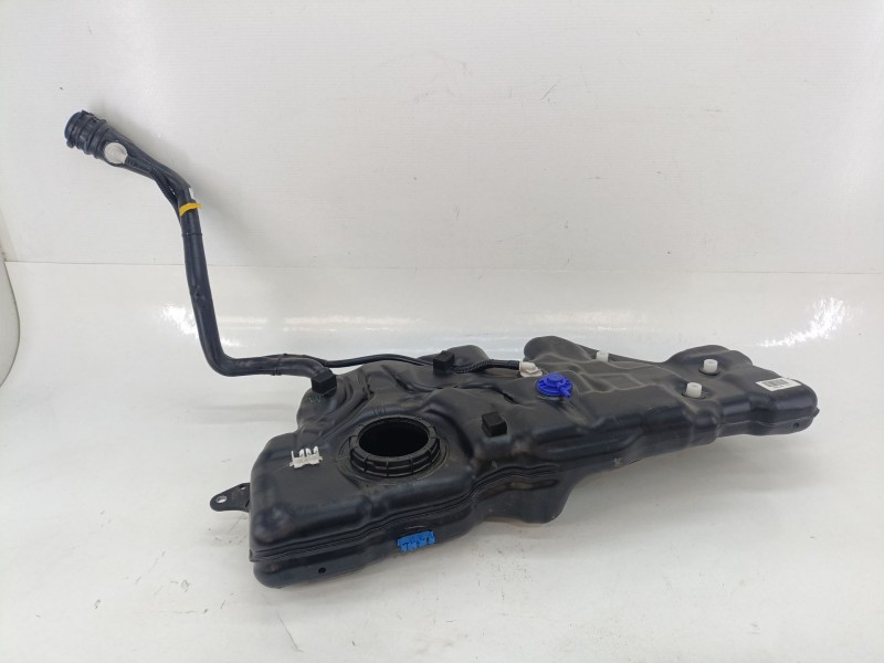 Recambio de deposito combustible para renault clio v (b7_) tce 90 (b7mt) referencia OEM IAM 172037630R  