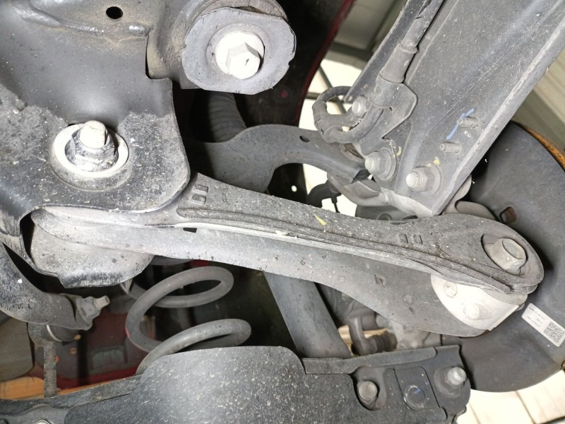 Recambio de tirante trasero izquierdo para hyundai tucson (nx4e, nx4a) 1.6 t-gdi hybrid referencia OEM IAM 77980N9000  