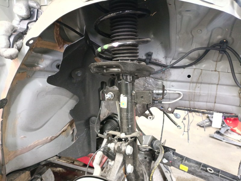 Recambio de amortiguador delantero derecho para renault clio v (b7_) tce 90 (b7mt) referencia OEM IAM 543023386R  