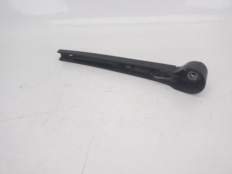 Recambio de brazo limpia trasero para skoda roomster (5j7) 1.6 tdi referencia OEM IAM 5J6955707  
