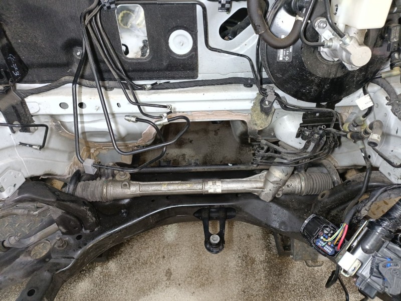 Recambio de barra estabilizadora delantera para nissan micra v (k14) 1.0 ig-t referencia OEM IAM 546115FA2A  