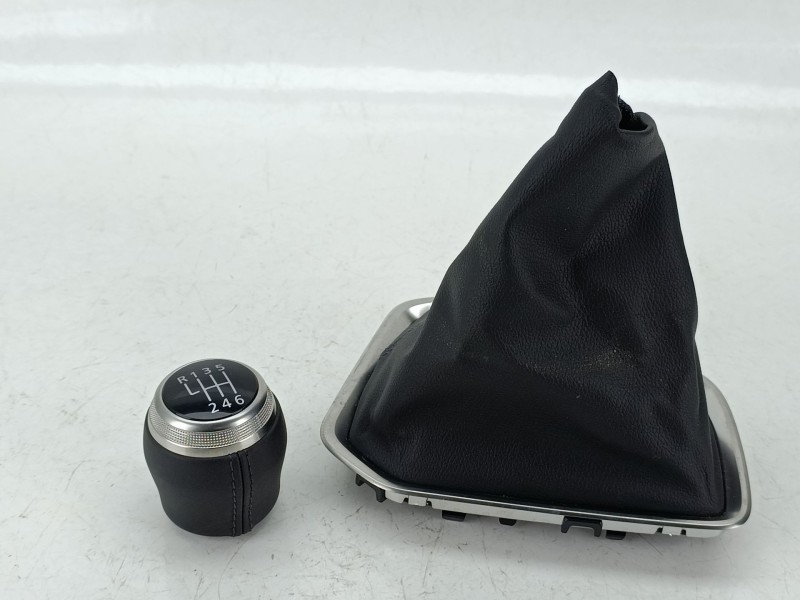 Recambio de pomo palanca cambio para renault clio v (b7_) tce 90 (b7mt) referencia OEM IAM 969353387R  