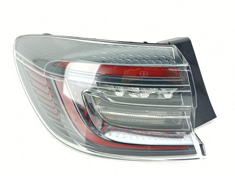 Recambio de piloto trasero izquierdo para renault clio v (b7_) tce 90 (b7mt) referencia OEM IAM 265558726R  