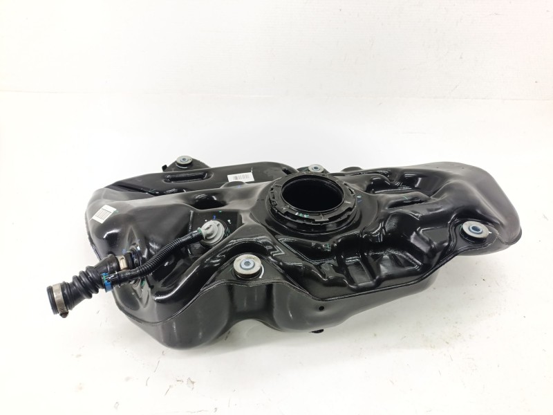 Recambio de deposito combustible para toyota c-hr (_x1_) 1.8 hybrid (zyx10_, zyx11_) referencia OEM IAM 77001F4010  
