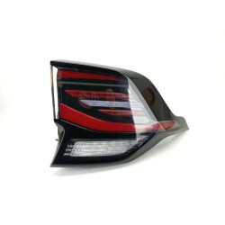 PILOTO TRASERO DERECHO 92402R2100 