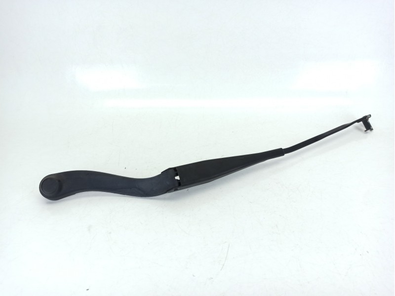 Recambio de brazo limpia delantero izquierdo para mercedes-benz clase c (w204) c 200 cdi (204.007, 204.006) referencia OEM IAM A