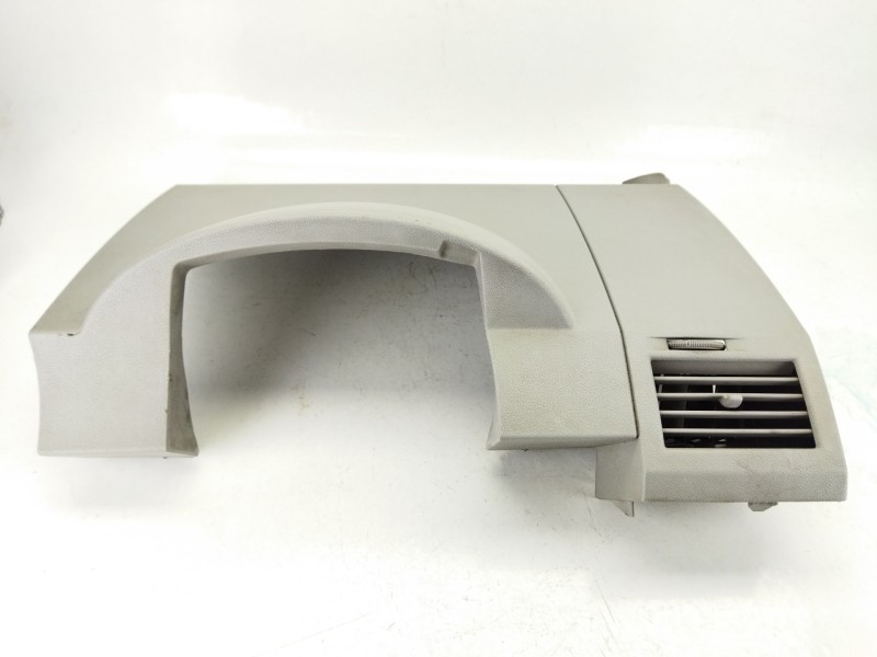 Recambio de moldura para dodge caliber 2.0 crd referencia OEM IAM 61263359237A  