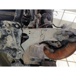 BRAZO SUSPENSION INFERIOR DELANTERO IZQUIERDO 9831682580 