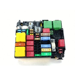 CAJA RELES / FUSIBLES 9804846880 