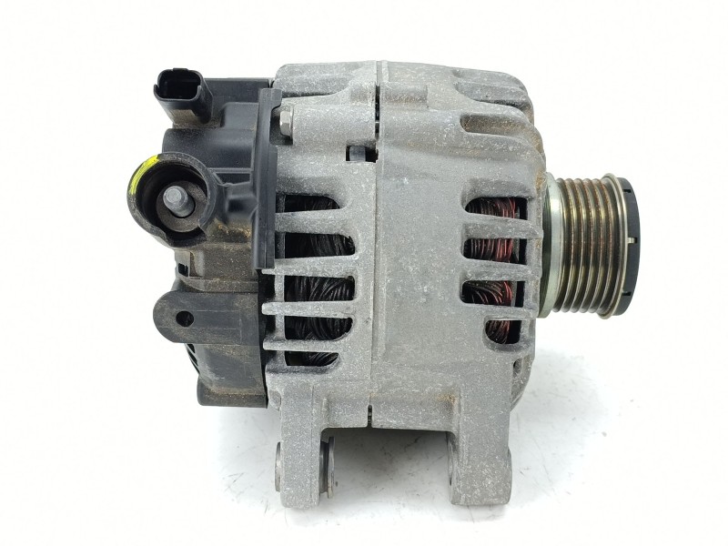 Recambio de alternador para opel crossland x / crossland (p17, p2qo) 1.2 (75) referencia OEM IAM 9835689480  