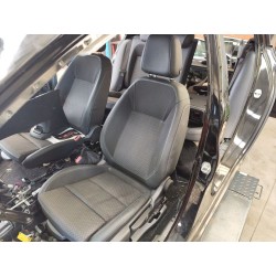 ASIENTO DELANTERO IZQUIERDO 