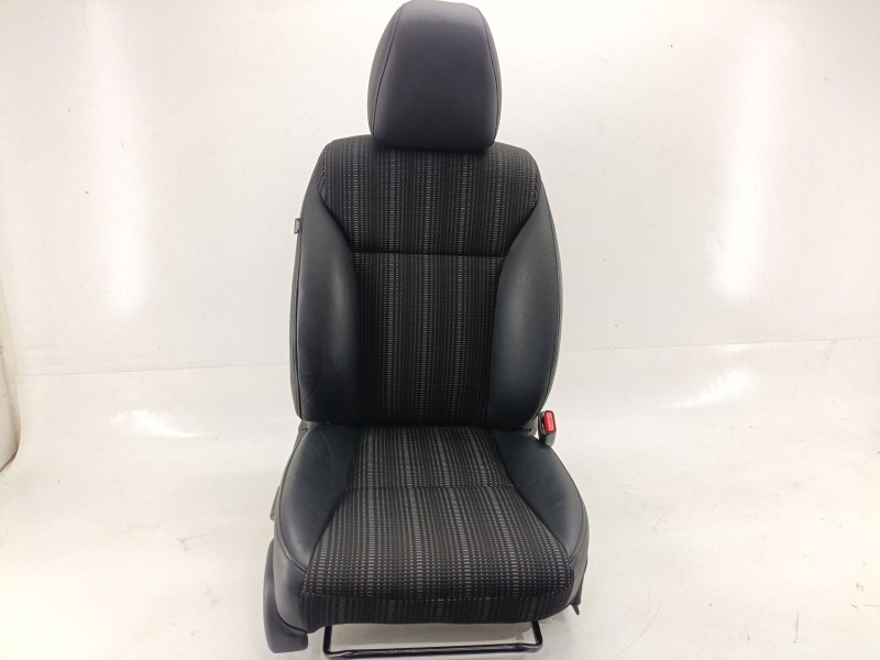 Recambio de asiento delantero derecho para honda hr-v (ru) 1.5 (ru1) referencia OEM IAM 81136T8KG41  