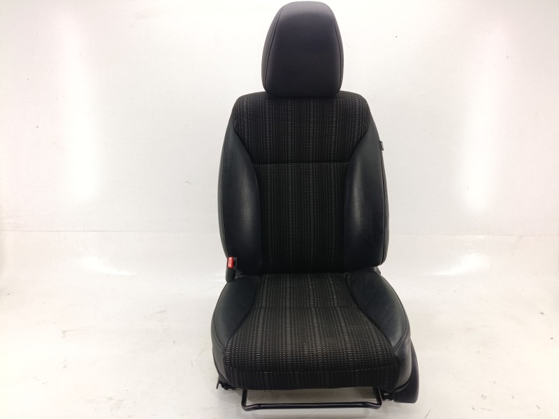 Recambio de asiento delantero izquierdo para honda hr-v (ru) 1.5 (ru1) referencia OEM IAM P1246540500  