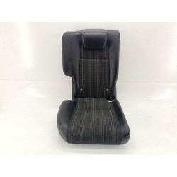 ASIENTOS TRASERO DERECHO L15B4 