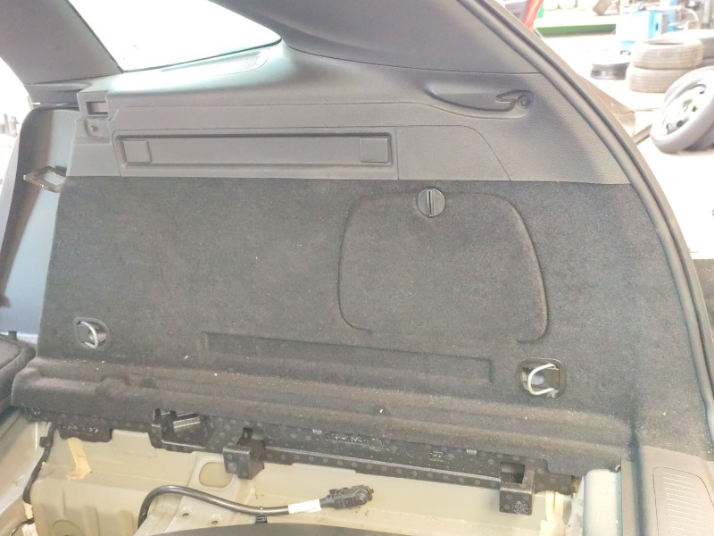 Recambio de moldura para opel astra k sports tourer (b16) 1.6 cdti (35) referencia OEM IAM 13460561  