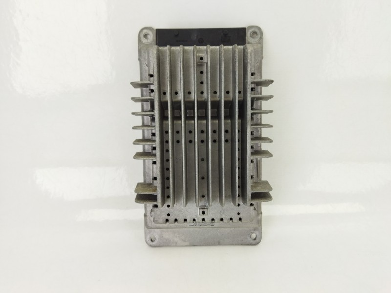 Recambio de sistema audio / radio cd para audi a3 (8p1) 2.0 tdi 16v referencia OEM IAM 8P0035223A  