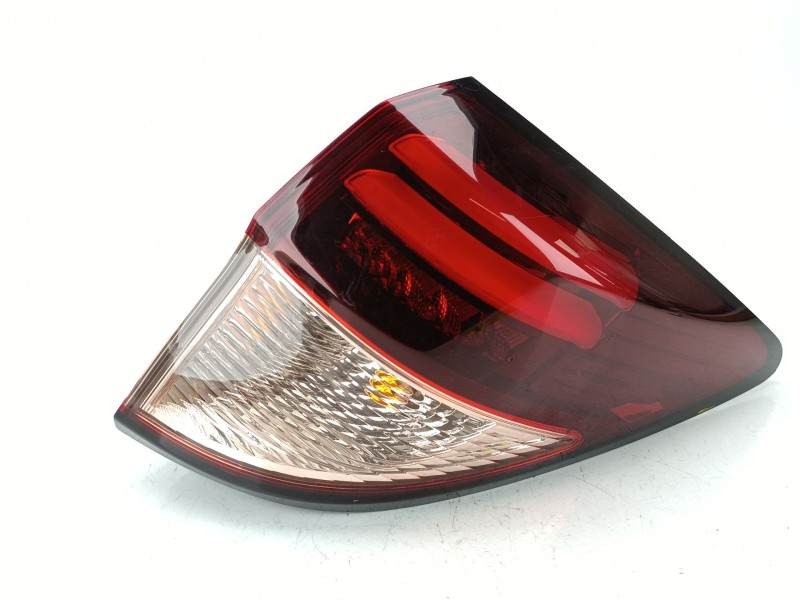 Recambio de piloto trasero derecho para honda hr-v (ru) 1.5 (ru1) referencia OEM IAM 33503T7SM01  