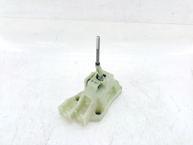 Recambio de palanca cambio para kia xceed (cd) 1.0 t-gdi referencia OEM IAM 43700J7100WK  