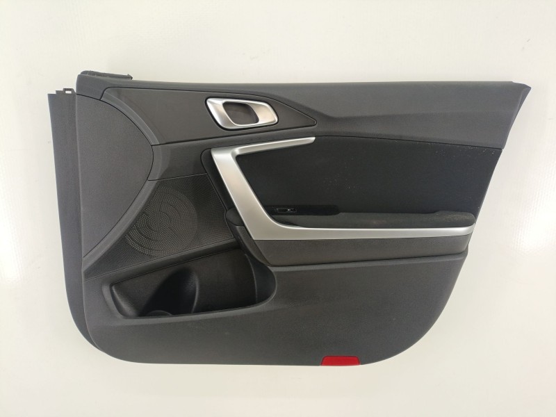 Recambio de guarnecido puerta delantera derecha para kia xceed (cd) 1.0 t-gdi referencia OEM IAM 82302J7032DQD  