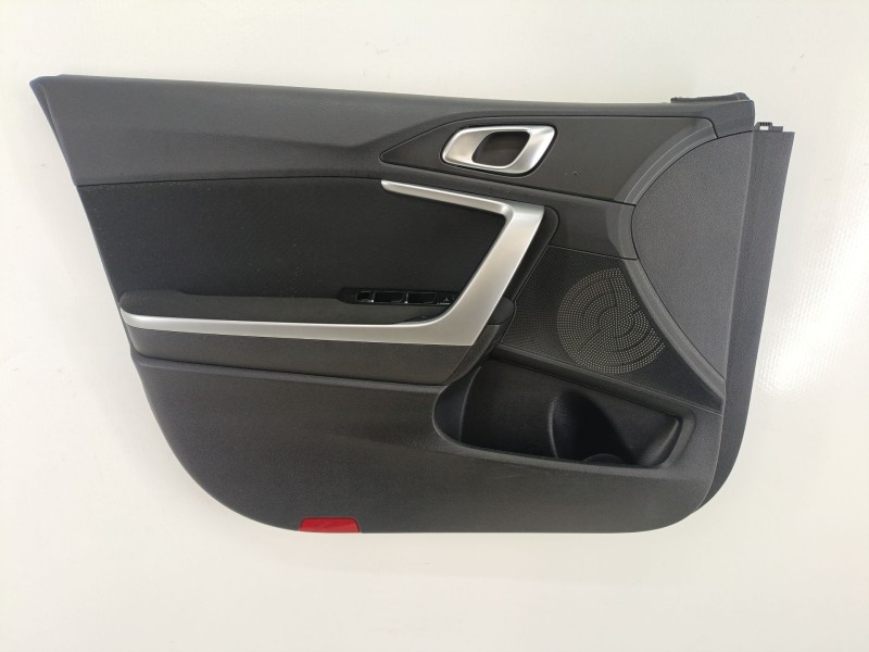Recambio de guarnecido puerta delantera izquierda para kia xceed (cd) 1.0 t-gdi referencia OEM IAM 83301J7042DQD  