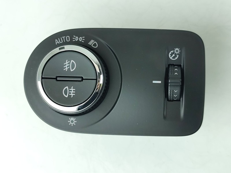Recambio de mando luces para opel astra k sports tourer (b16) 1.6 cdti (35) referencia OEM IAM 39050760  