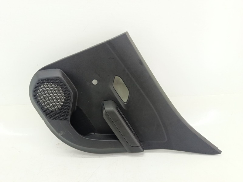 Recambio de guarnecido puerta trasera derecha para dacia sandero iii 1.0 sce 65 referencia OEM IAM 829A02758R  