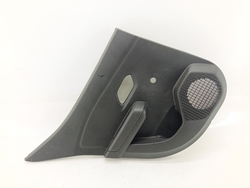 Recambio de guarnecido puerta trasera izquierda para dacia sandero iii 1.0 sce 65 referencia OEM IAM 829A11444R  