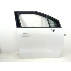 PUERTA DELANTERA DERECHA YQ00173880 
