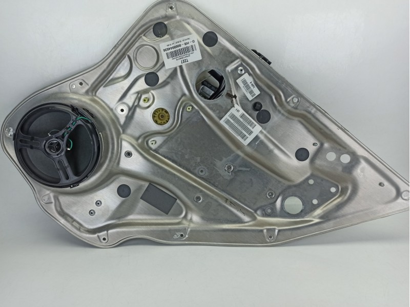 Recambio de elevalunas trasero derecho para mercedes-benz clase c (w204) c 200 cdi (204.007, 204.006) referencia OEM IAM A204730