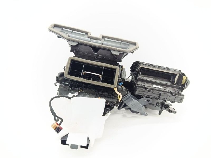 Recambio de calefaccion entera normal para seat arona (kj7, kjp) 1.0 tsi referencia OEM IAM 2Q1816005AK  
