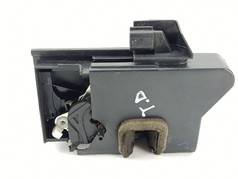 Recambio de cerradura puerta trasera derecha para dacia sandero iii 1.0 sce 65 referencia OEM IAM 825020994RA  