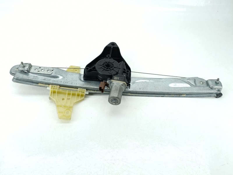 Recambio de elevalunas delantero derecho para dacia sandero iii 1.0 sce 65 referencia OEM IAM 807209782R  