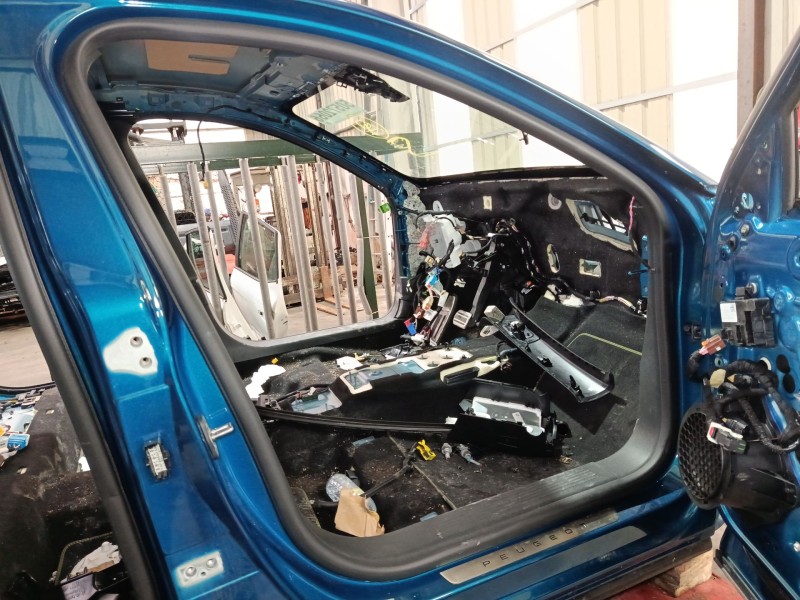 Recambio de gomas contorno puerta para peugeot 408 ii (fp_, f3_, fm_) puretech 130 referencia OEM IAM   