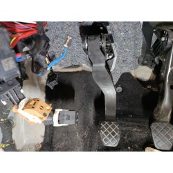 PEDAL EMBRAGUE 6C1721321A 