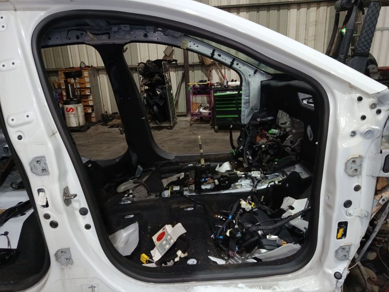 Recambio de gomas contorno puerta para dacia sandero iii 1.0 sce 65 referencia OEM IAM   