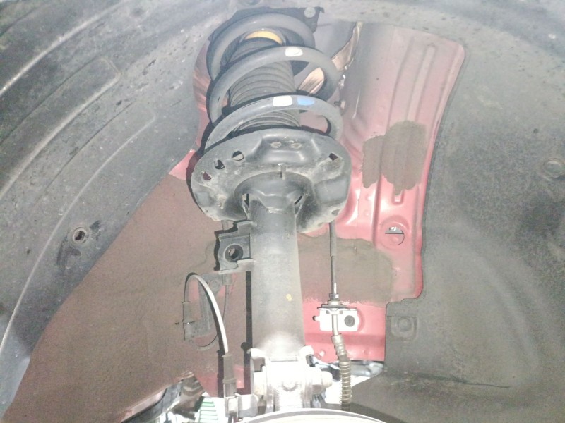 Recambio de amortiguador delantero derecho para kia xceed (cd) 1.0 t-gdi referencia OEM IAM 54661J7RA0  