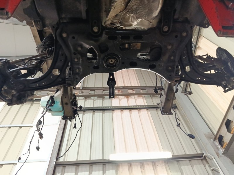 Recambio de puente delantero para volkswagen golf vii (5g1, bq1, be1, be2) 1.4 tsi referencia OEM IAM 5WA199315F  