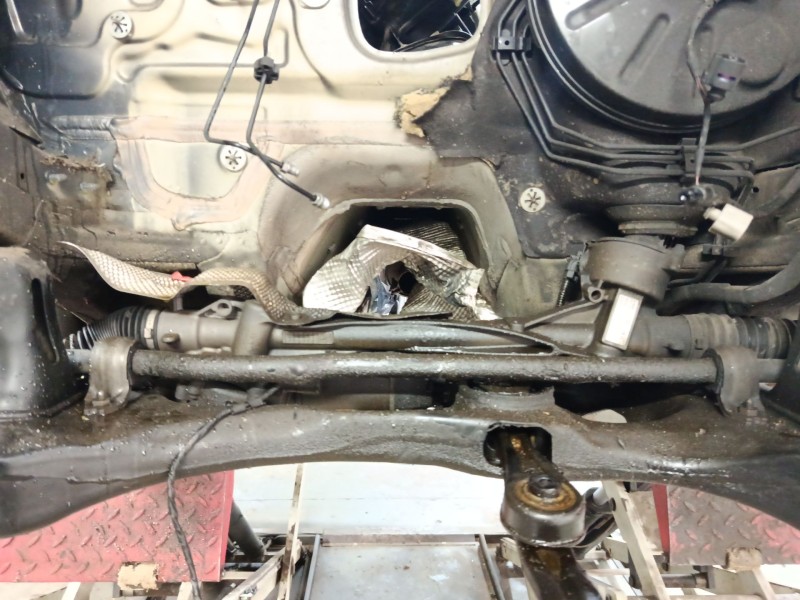 Recambio de cremallera direccion para volkswagen golf vii (5g1, bq1, be1, be2) 1.4 tsi referencia OEM IAM 5Q1423055M  