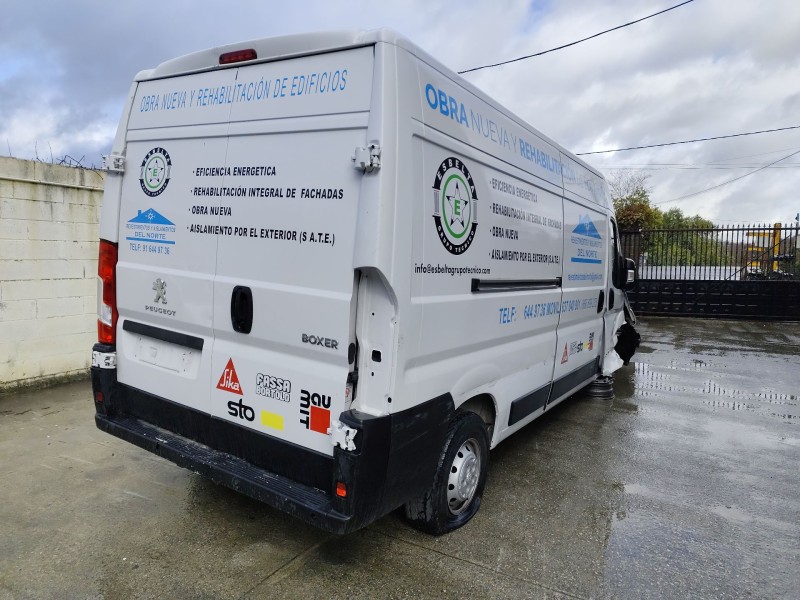 peugeot boxer furgoneta del año 2021