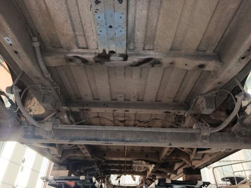 Recambio de barra estabilizadora trasera para volkswagen crafter furgoneta (sy_, sx_) 2.0 tdi referencia OEM IAM 2N0511409E  