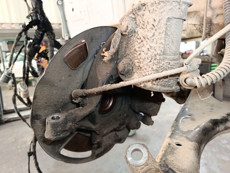 Recambio de mangueta delantera izquierda para volkswagen crafter furgoneta (sy_, sx_) 2.0 tdi referencia OEM IAM 2N0407257B  