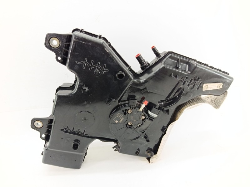 Recambio de deposito adblue para volkswagen crafter furgoneta (sy_, sx_) 2.0 tdi referencia OEM IAM 2N0131877K  