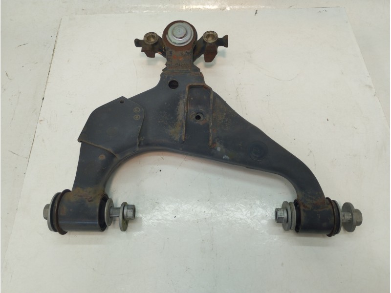 Recambio de brazo suspension inferior delantero izquierdo para toyota hilux viii pick-up (_n1_) 2.4 d 4wd (gun125_) referencia O