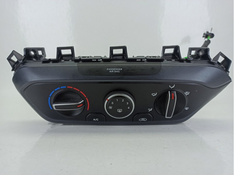 Recambio de mando multifuncion para hyundai i20 iii (bc3, bi3) 1.0 t-gdi referencia OEM IAM 97250Q0011  