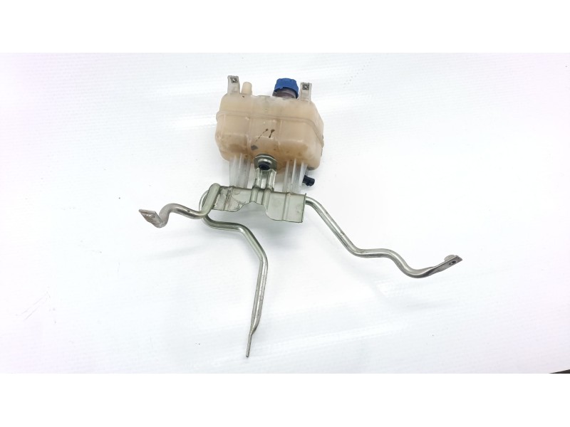 Recambio de deposito expansion para peugeot boxer furgoneta 2.2 bluehdi 140 referencia OEM IAM 1674058380  