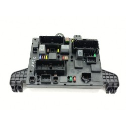 CAJA RELES / FUSIBLES 13302301 
