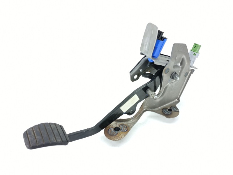 Recambio de pedal embrague para renault clio iv (bh_) 0.9 tce 90 referencia OEM IAM 465039054R  