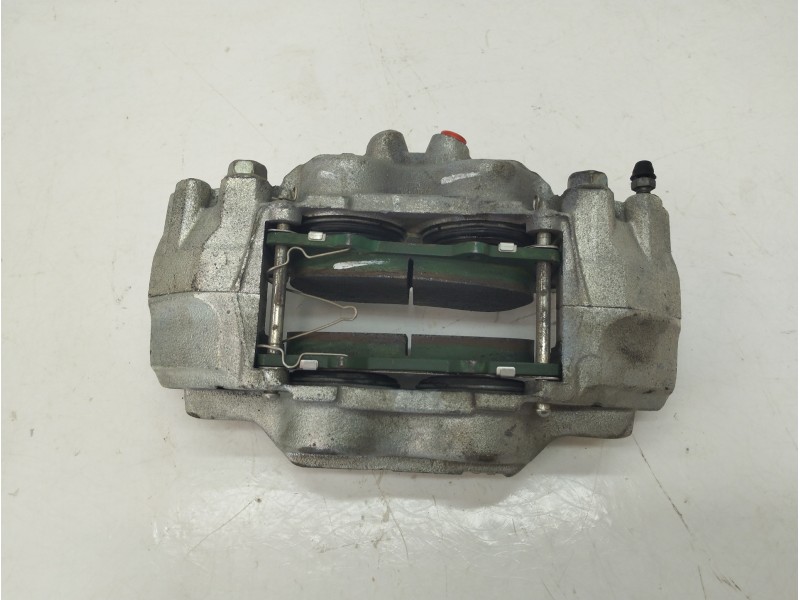 Recambio de pinza de freno delantera derecha para toyota hilux viii pick-up (_n1_) 2.4 d 4wd (gun125_) referencia OEM IAM 477300
