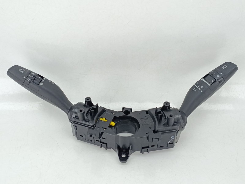 Recambio de mando multifuncion para kia xceed (cd) 1.0 t-gdi referencia OEM IAM 93404J7950  