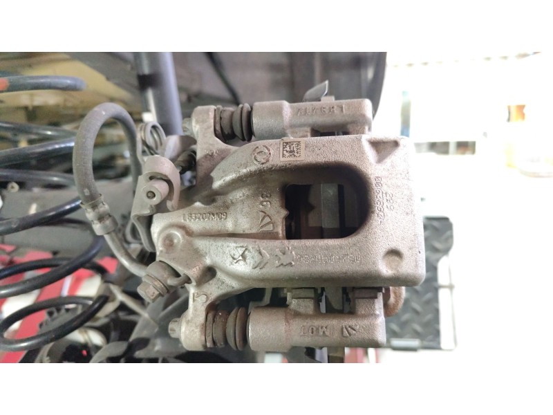 Recambio de pinza freno trasera derecha para peugeot 2008 ii (ud_, us_, uy_, uj_, ur_, uc_) 1.5 bluehdi 110 (udyhsk) referencia 